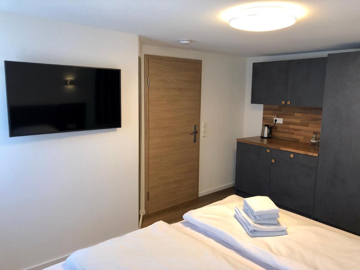 City Apartments, Outlet 100 Meter 메칭엔 외부 사진