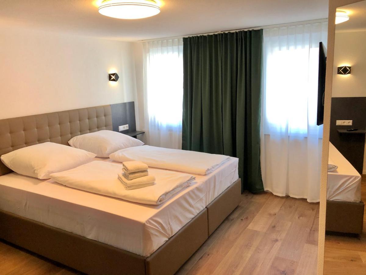 City Apartments, Outlet 100 Meter 메칭엔 외부 사진
