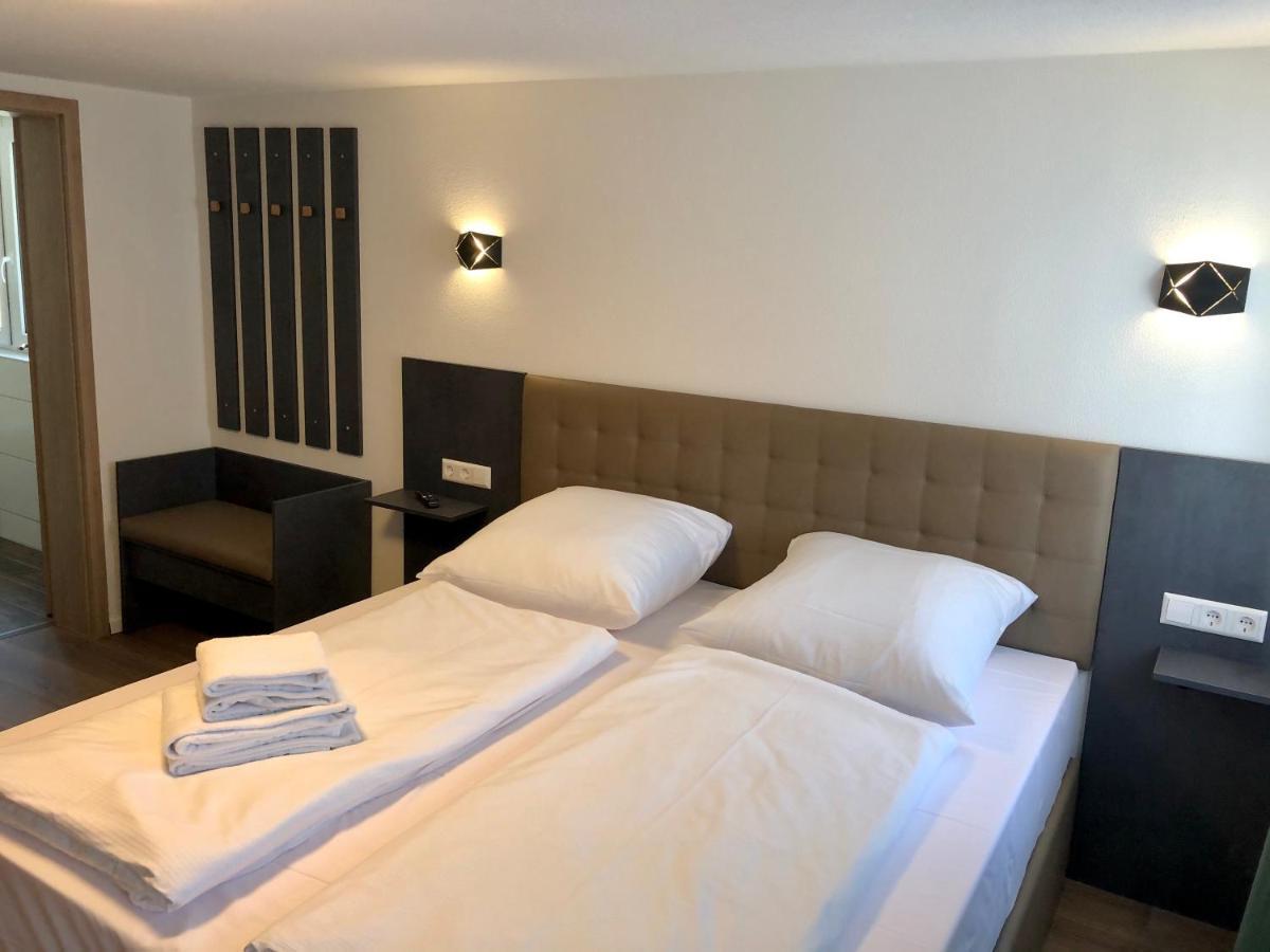 City Apartments, Outlet 100 Meter 메칭엔 외부 사진